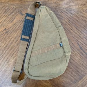 AmeriBag Healthy Back Sling Bag